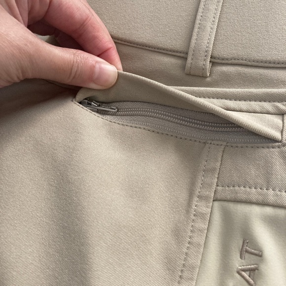 EUC ariat triumph knee patch breeches 26R tan - Picture 9 of 17